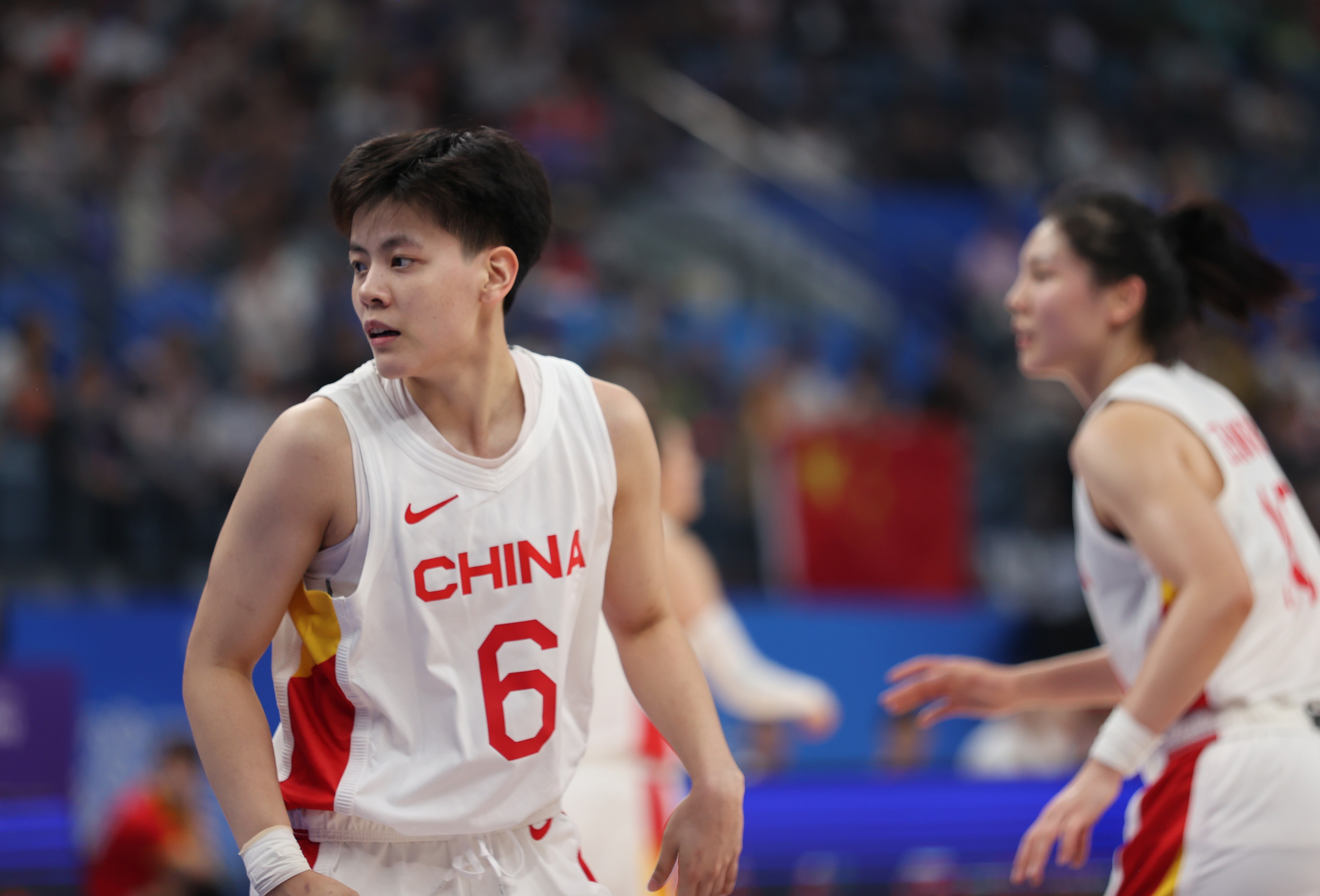 這讓人怎么玩？中國女籃半場67-21領先波黑46分！楊舒予17分！