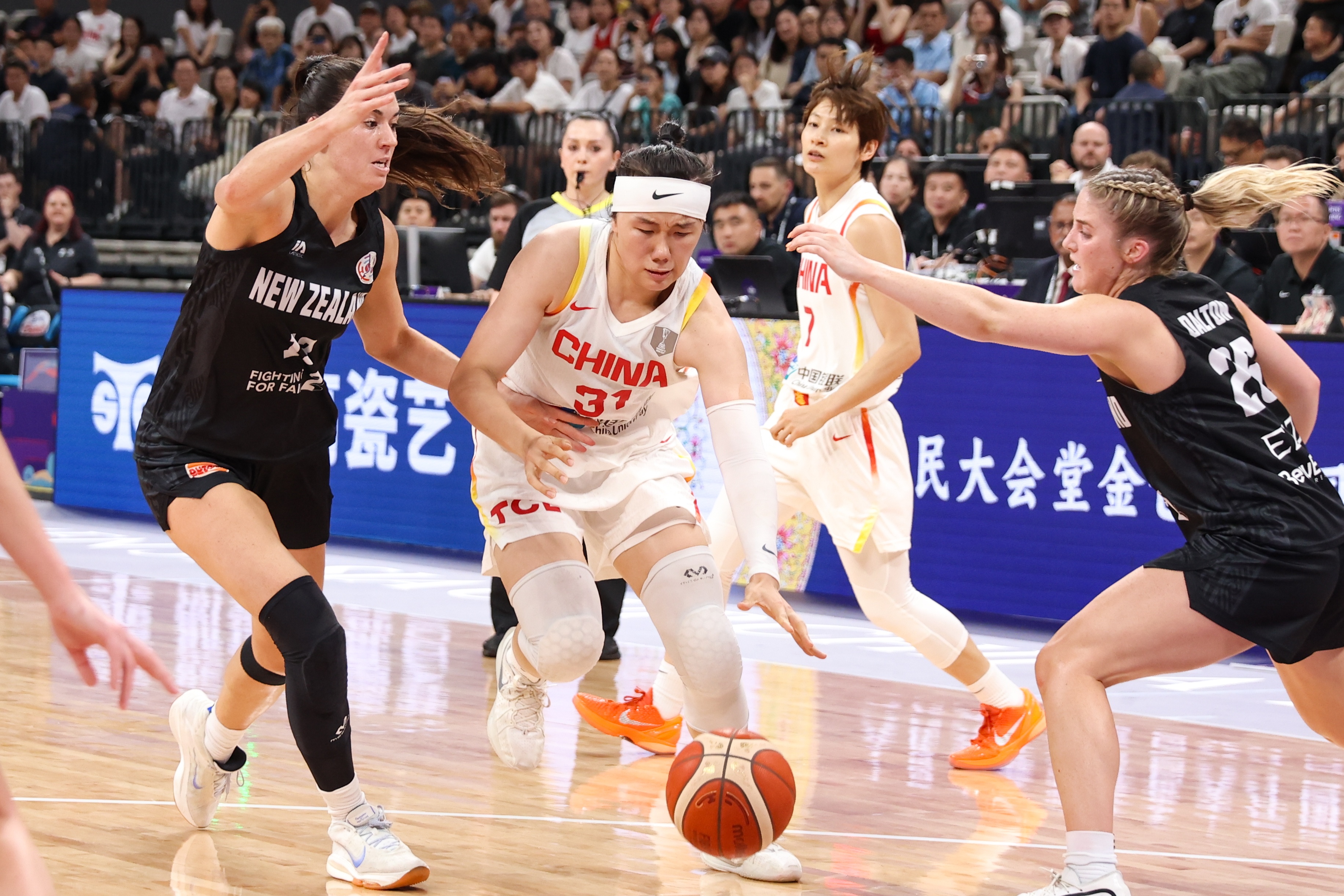 防守尖兵！賈賽琪送出5搶斷 6中1拿到3分4板2助