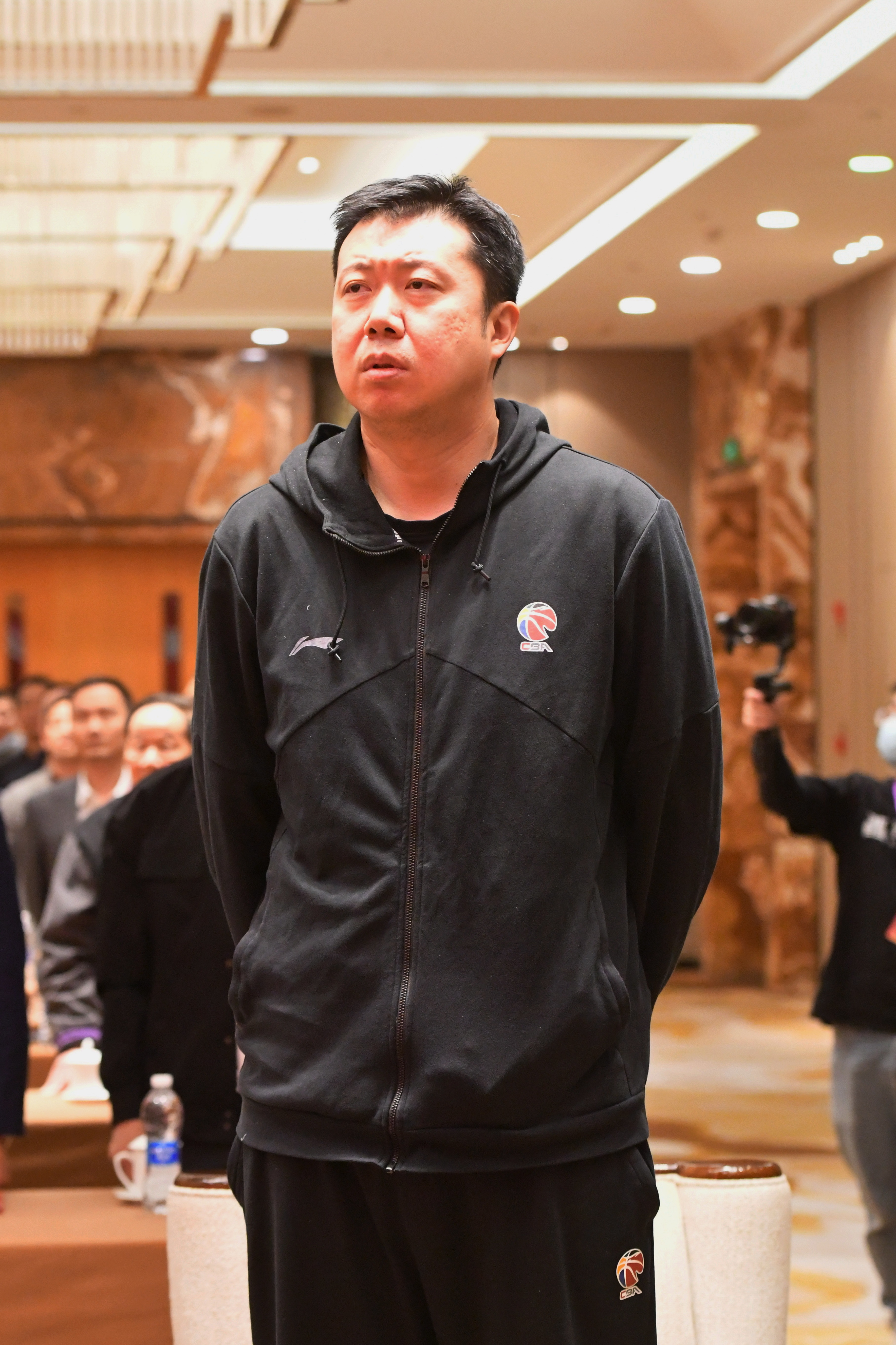 郭振明：中國男籃備戰(zhàn)的1年零兩個月 王治郅犧牲節(jié)假日 隨叫隨到