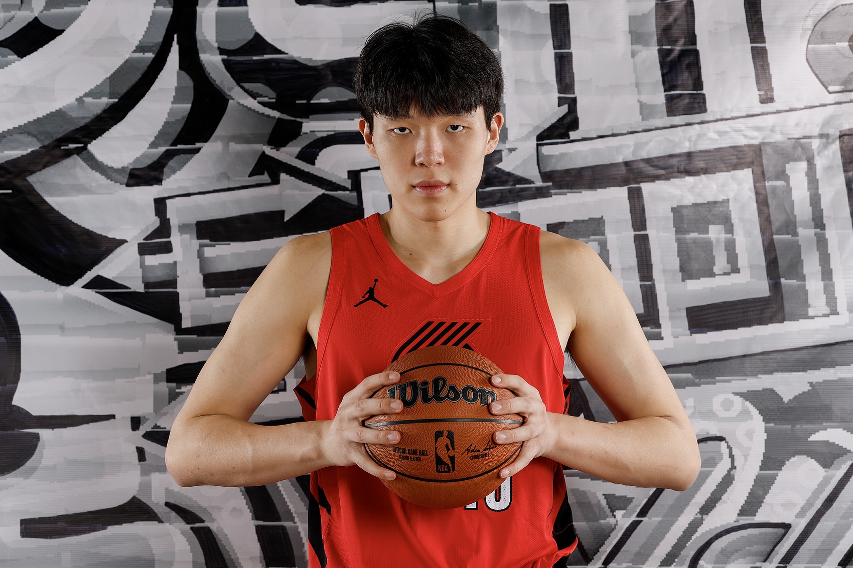隊記：青島國信集團在培養和輸送楊瀚森登陸NBA上 做到了全力托舉