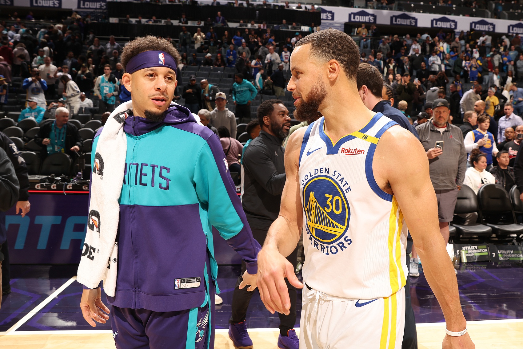 區區斯蒂芬??小庫里三分命中率是NBA歷史第7！他哥僅排第13